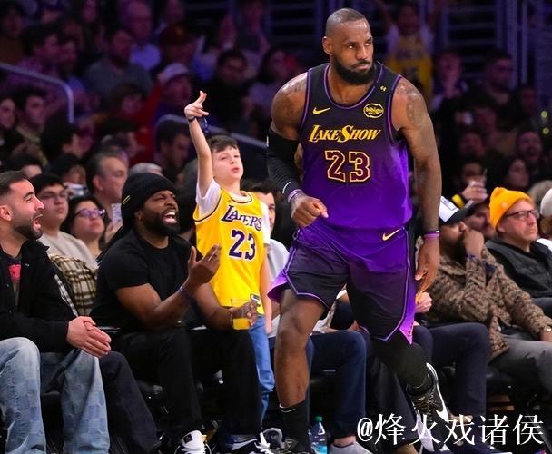 詹姆斯狂砍38分克里斯蒂添28分 湖人战胜开拓者 詹姆斯狂砍38分克里斯蒂添28分 湖人战胜开拓者